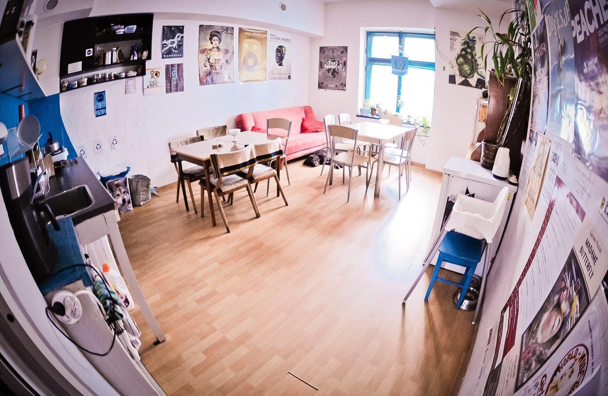 ורוצלב Hostel Bemma - Ozonowane Pokoje מראה חיצוני תמונה