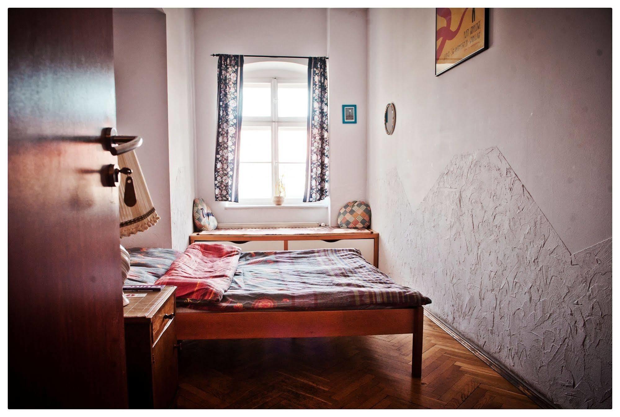ורוצלב Hostel Bemma - Ozonowane Pokoje מראה חיצוני תמונה